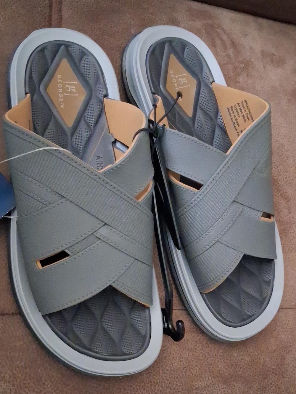 George Men’s Light Gray Crisscross Slide Sandals Size 12